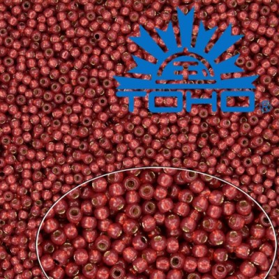 TOHO 8/0 Silver-Lined Milky Pomegranate (2113), 10 g