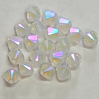 Xilion Bicone - White Opal Shimmer 2x - 3 mm, 20 ks