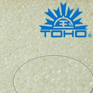 TOHO 8/0 Ceylon Snowflake (141), 10 g
